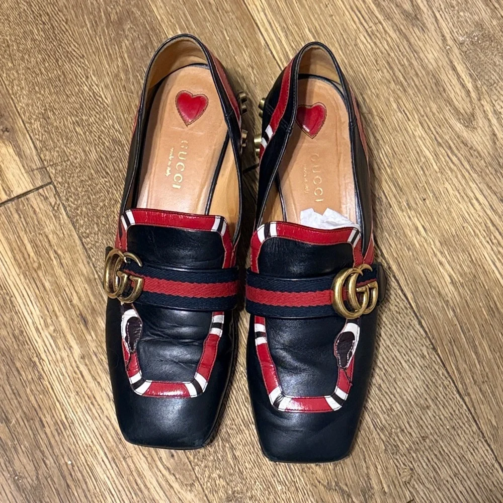 Gucci Women's Yoko Snake Black and Red Leather Loafers - Picture 3 of 8
